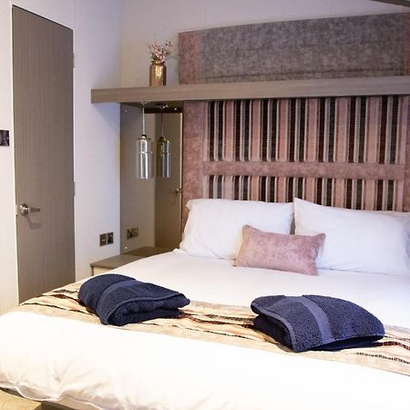 Atlas Ovation Lodge Auchterarder Eksteriør bilde